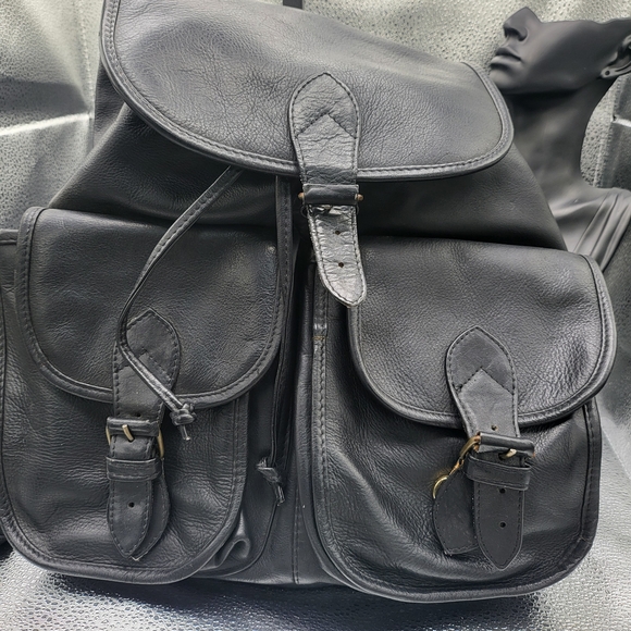 delfino leather backpack Dolphin Studded The Same Direction The low Classic Black Leather Backpack